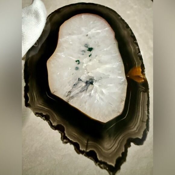 White Crystal Geode Agate Slice & Green Inclusions–Polished Display Stone 4.25” - Picture 7 of 15